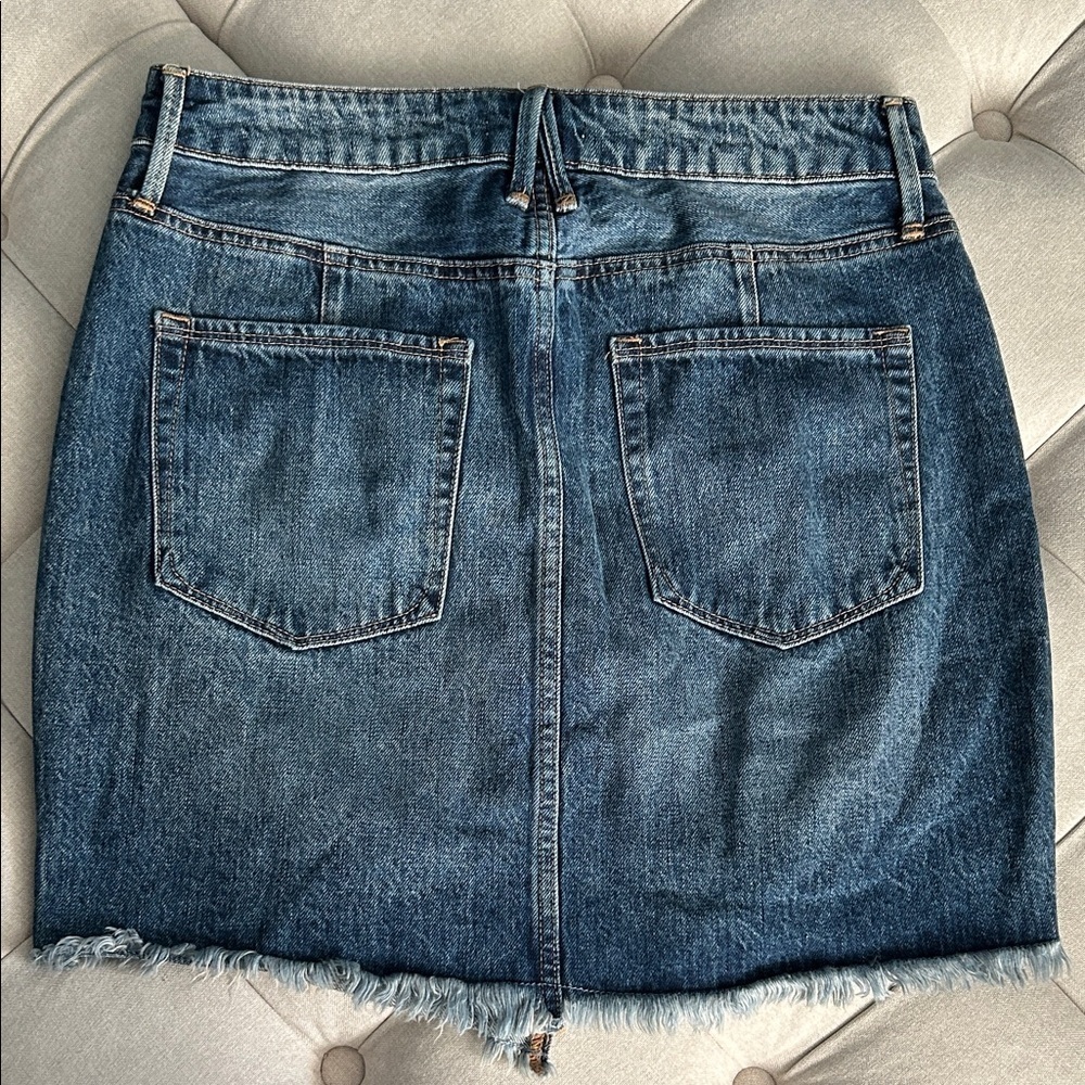 Good American Blue Denim Mini Skirt with Silver Accents - Picture 6 of 8